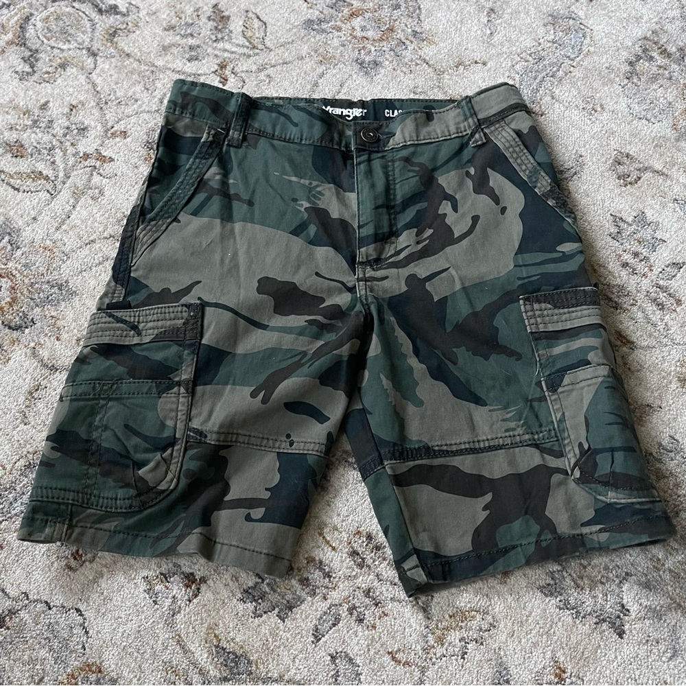 Wrangler Camo Boy Shorts Size 14 Regular with adjustable waist.